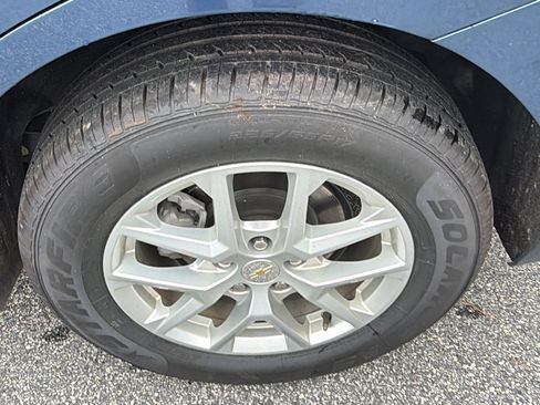 Used 2024 Chevrolet Equinox LT AWD/4WD image 12