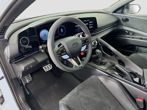 New 2026 Hyundai Elantra N FWD image 9