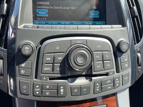 Used 2013 Buick LaCrosse Touring FWD image 11