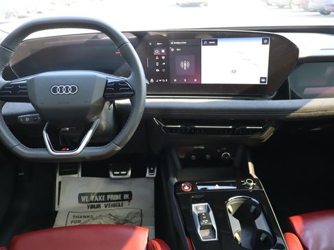 Used 2025 Audi S6 e-tron Prestige AWD/4WD image 14