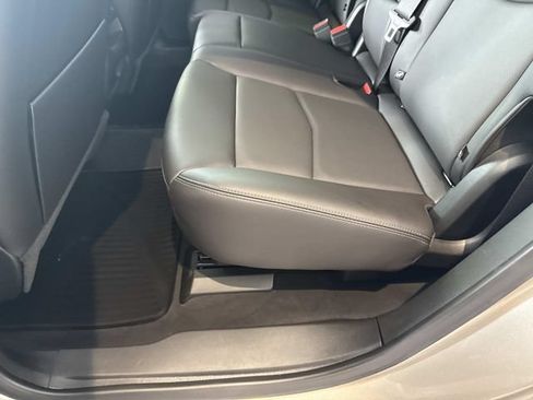 Certified 2023 Cadillac XT5 Premium Luxury AWD/4WD image 30