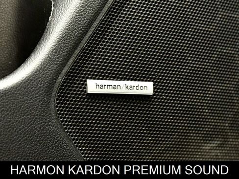 Used 2018 Subaru Outback 2.5i Limited image 11