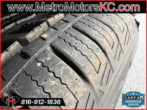 Used 2019 Jeep Compass Latitude FWD image 22