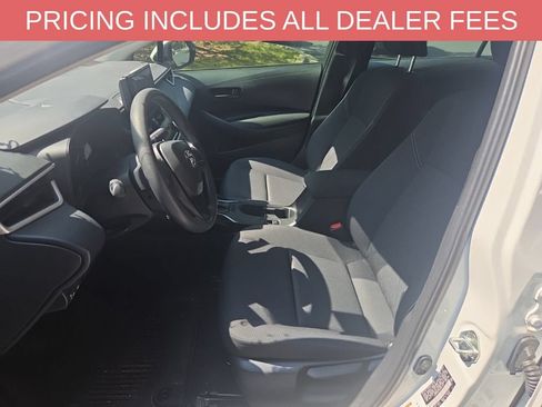 Used 2024 Toyota Corolla LE FWD image 5