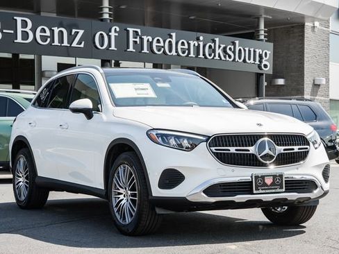New 2026 Mercedes-Benz GLC 300 4MATIC image 1