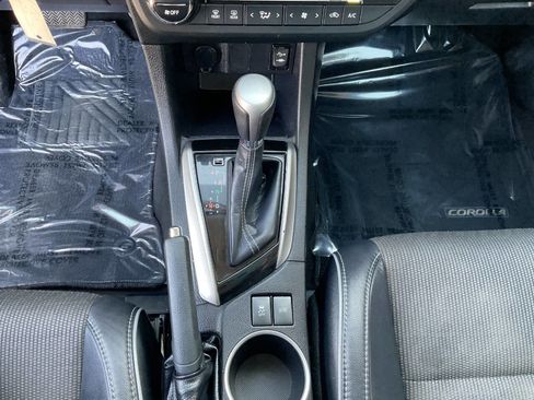 Used 2016 Toyota Corolla S image 24