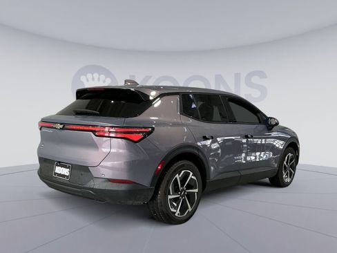 New 2026 Chevrolet Equinox EV LT image 16