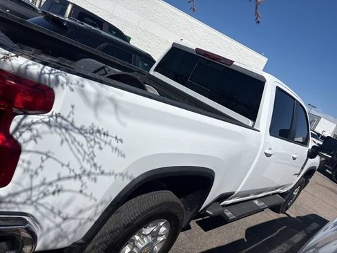 Used 2024 Chevrolet Silverado 2500 LT w/ All Star Edition AWD/4WD image 2