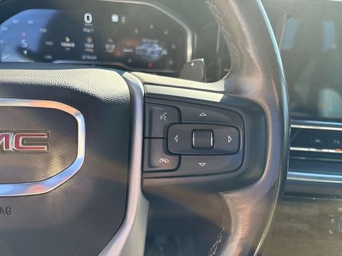Used 2022 GMC Sierra 1500 SLT w/ SLT Premium Plus Package AWD/4WD image 21