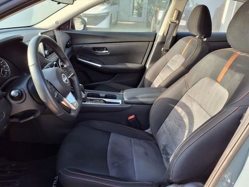 Used 2024 Nissan Sentra SR FWD image 15