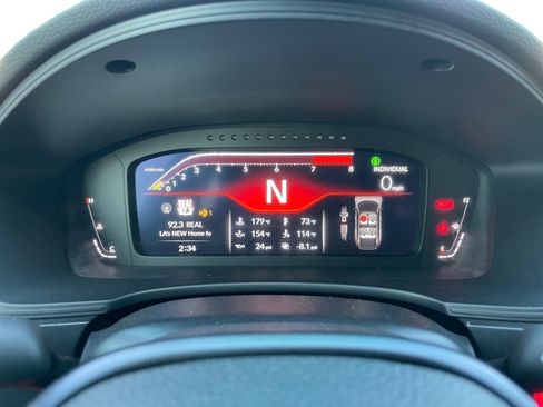 Used 2024 Honda Civic Type R image 13