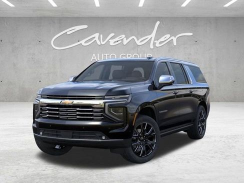 New 2026 Chevrolet Suburban Premier image 6