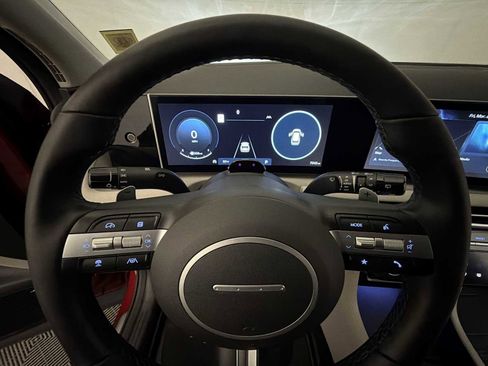 Used 2025 Hyundai Tucson Limited image 13