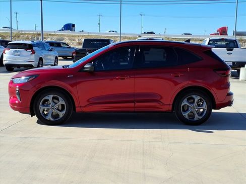 Used 2024 Ford Escape ST-Line image 6