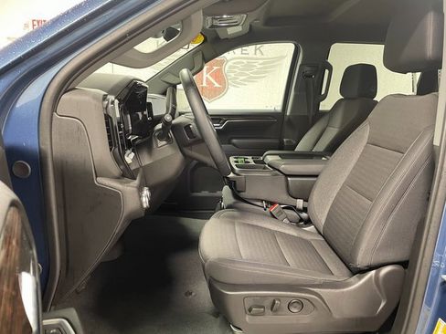 Used 2024 GMC Sierra 1500 Elevation image 11