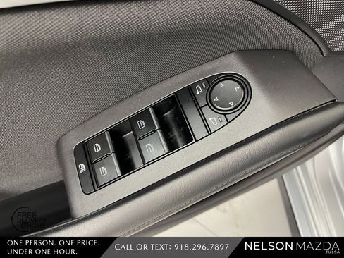 Used 2021 MAZDA MAZDA3 Sedan image 20