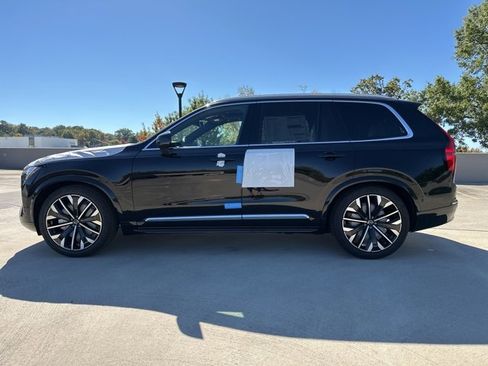 New 2026 Volvo XC90 B5 Plus image 4