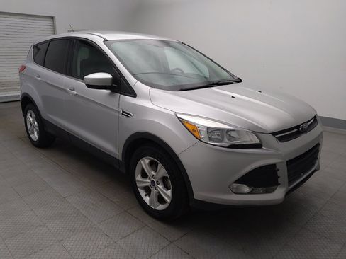 Used 2016 Ford Escape SE FWD image 11
