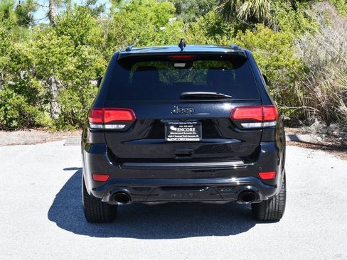 Used 2018 Jeep Grand Cherokee SRT AWD/4WD image 28