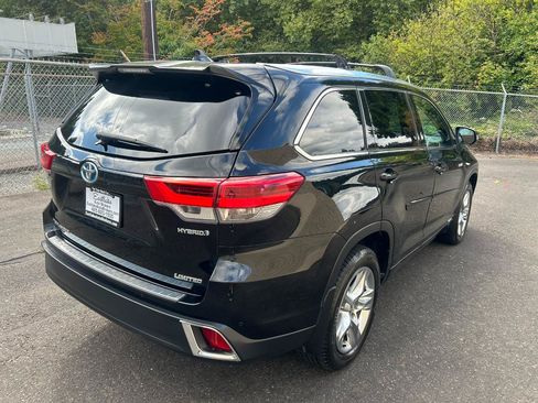 Used 2019 Toyota Highlander Limited AWD/4WD image 5