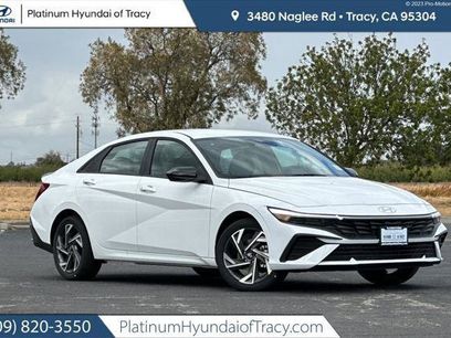 New 2025 Hyundai Elantra Sport