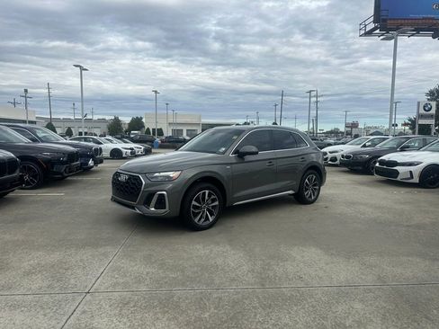 Used 2023 Audi Q5 2.0T Premium Plus w/ Premium Plus Package image 1