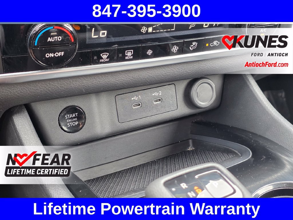 Used 2025 Nissan Rogue SV AWD/4WD image 46