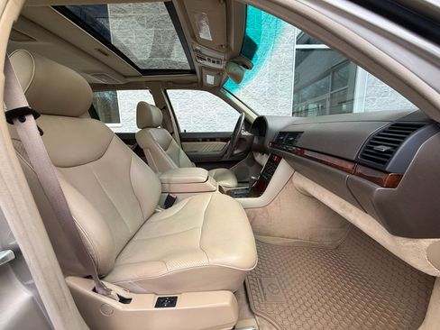 Used 1995 Mercedes-Benz S 500 Sedan image 41