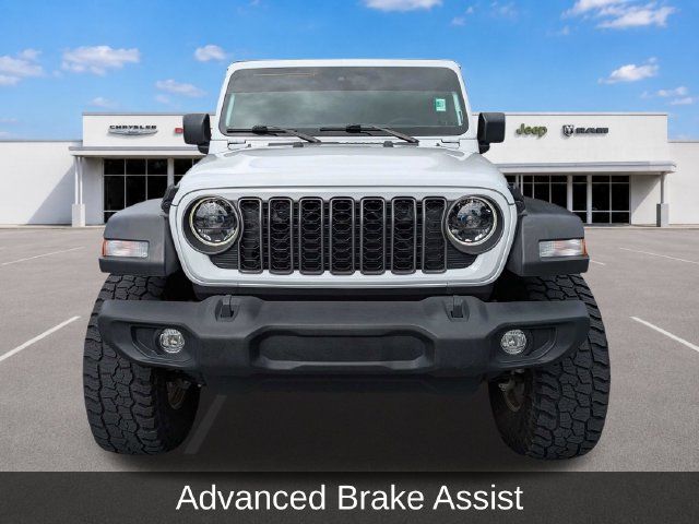Used 2025 Jeep Wrangler Unlimited Sport AWD/4WD image 9