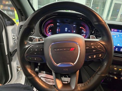 Used 2024 Dodge Durango GT RWD image 18
