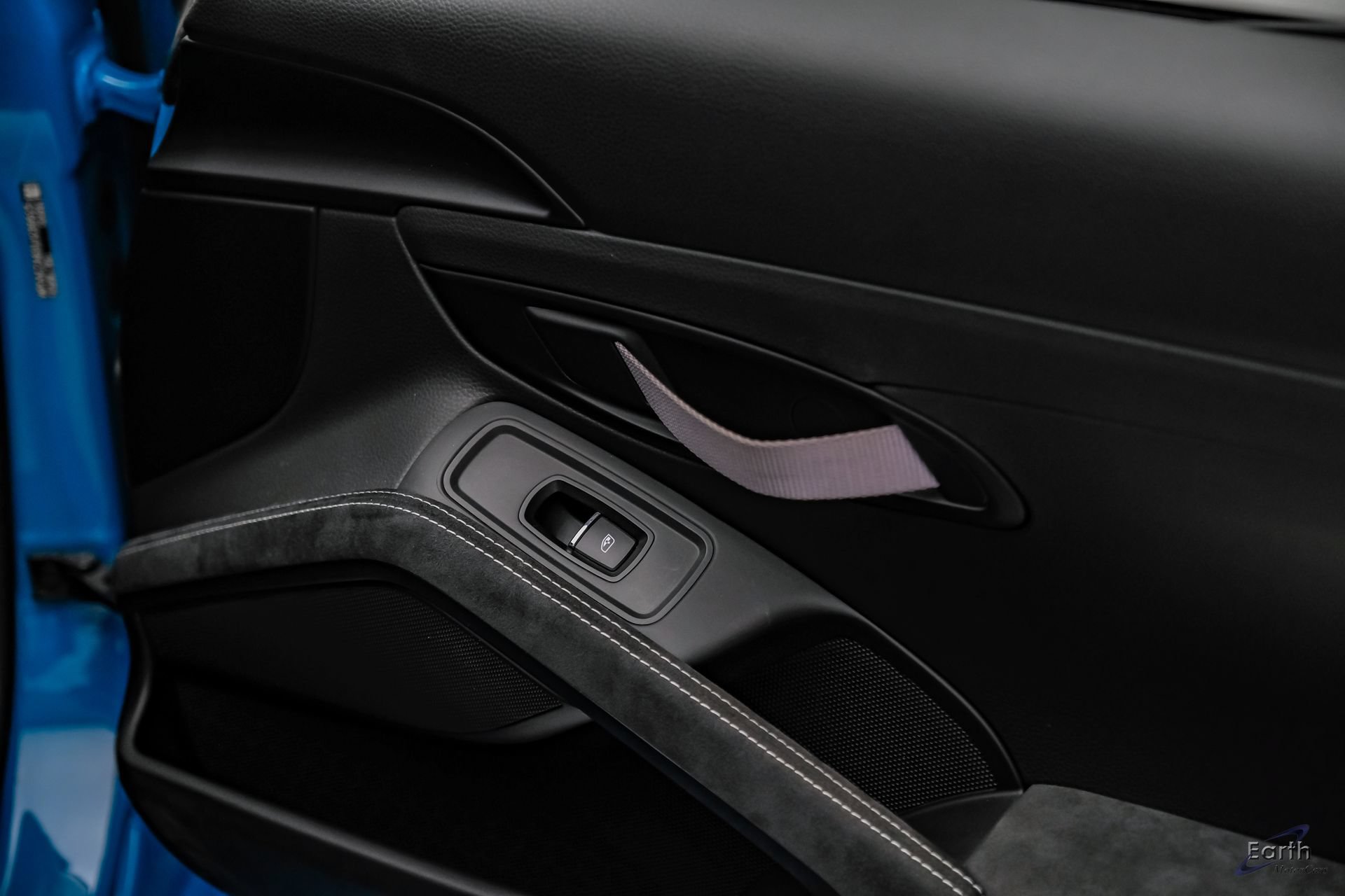 Used 2020 Porsche 718 Cayman GT4 RWD image 93