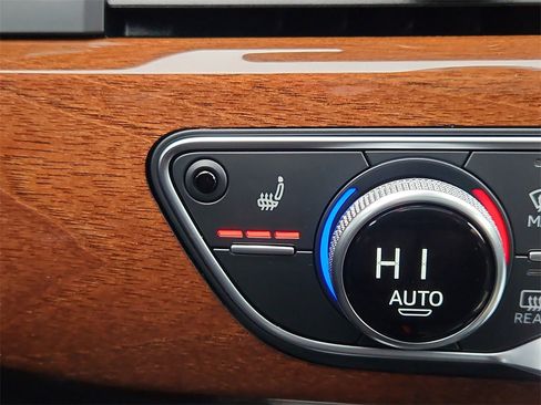 Certified 2024 Audi A4 2.0T allroad Premium Plus image 21