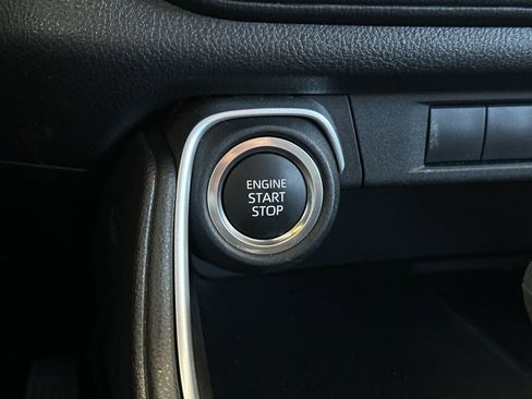 Used 2025 Toyota Grand Highlander FWD image 21