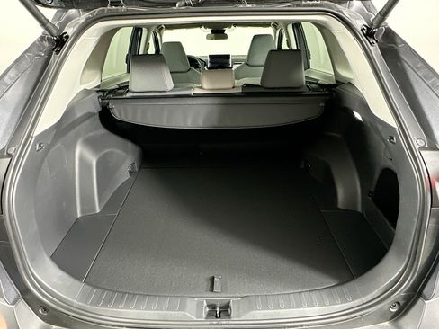 Used 2025 Toyota RAV4 XLE w/ Convenience Package FWD image 30