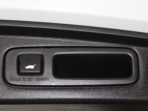 Used 2025 Honda CR-V Sport Touring image 51