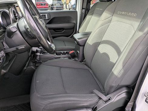 Used 2022 Jeep Gladiator Overland w/ LED Lighting Group image 14