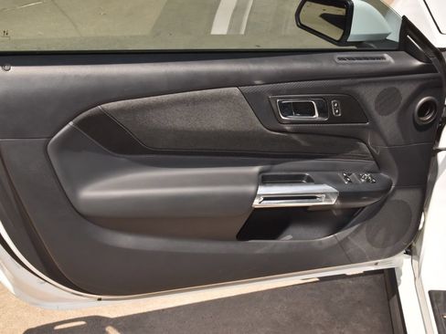 Used 2024 Ford Mustang GT RWD image 31