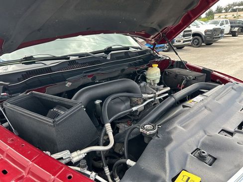 Used 2014 RAM 1500 Laramie w/ Convenience Group image 12