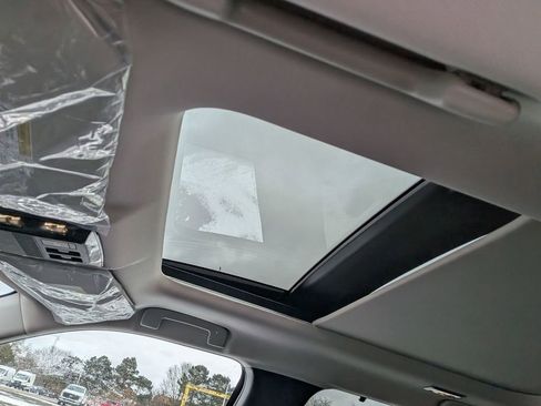 New 2026 Mitsubishi Outlander SEL image 14