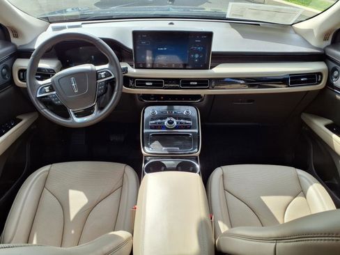 Certified 2022 Lincoln Nautilus Reserve w/ Equipment Group 201A image 14