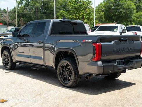 Used 2023 Toyota Tundra SR5 AWD/4WD image 9