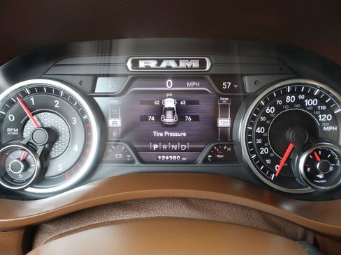 Used 2019 RAM 2500 Laramie image 33