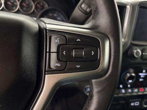 Used 2019 Chevrolet Silverado 1500 LT Trail Boss AWD/4WD image 21