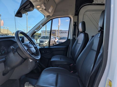 Used 2022 Ford Transit 250 148 High Roof Extended image 22
