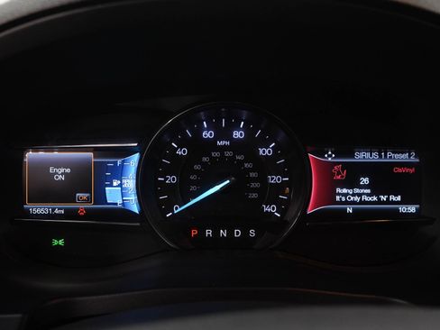 Used 2016 Ford Explorer XLT w/ Equipment Group 202A AWD/4WD image 28