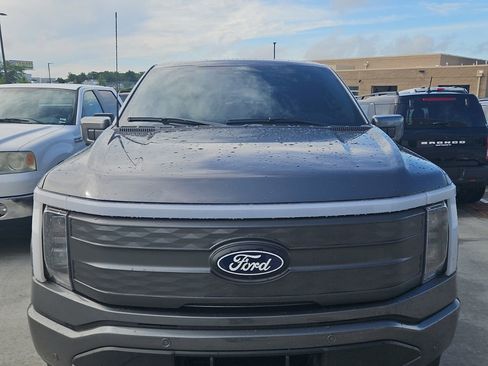 Used 2025 Ford F150 Lightning Lariat AWD/4WD image 2
