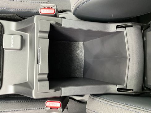 New 2026 Subaru Forester Premium AWD/4WD image 30