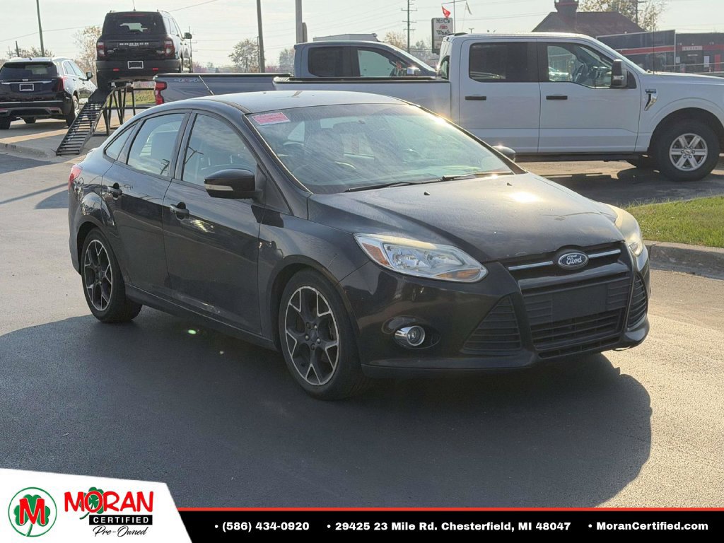 Used 2014 Ford Focus SE w/ Equipment Group 201A FWD image 8