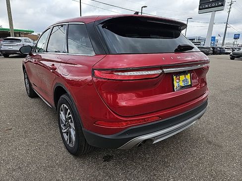 Used 2023 Lincoln Corsair AWD w/ Equipment Group 101A image 3