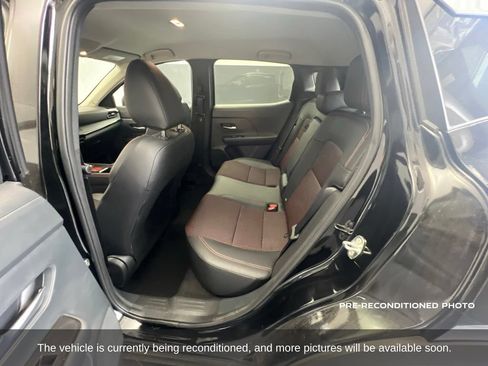 Used 2026 Nissan Kicks SR FWD image 12